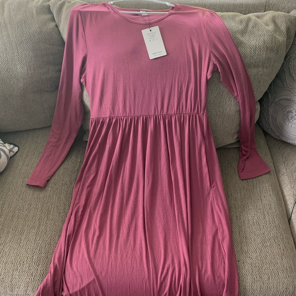 Mauve colored long sleeve dress